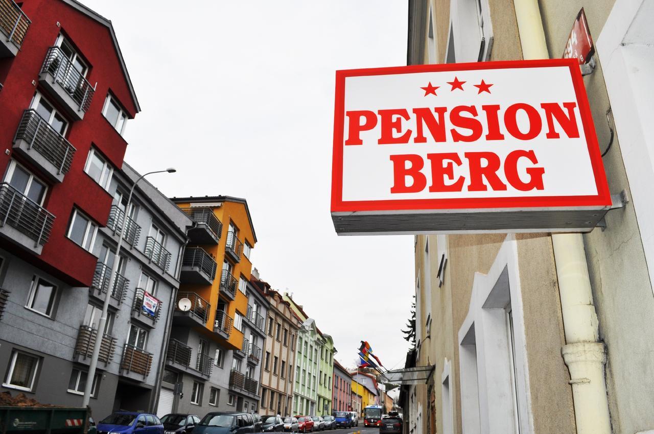 פראג Pension Berg מראה חיצוני תמונה